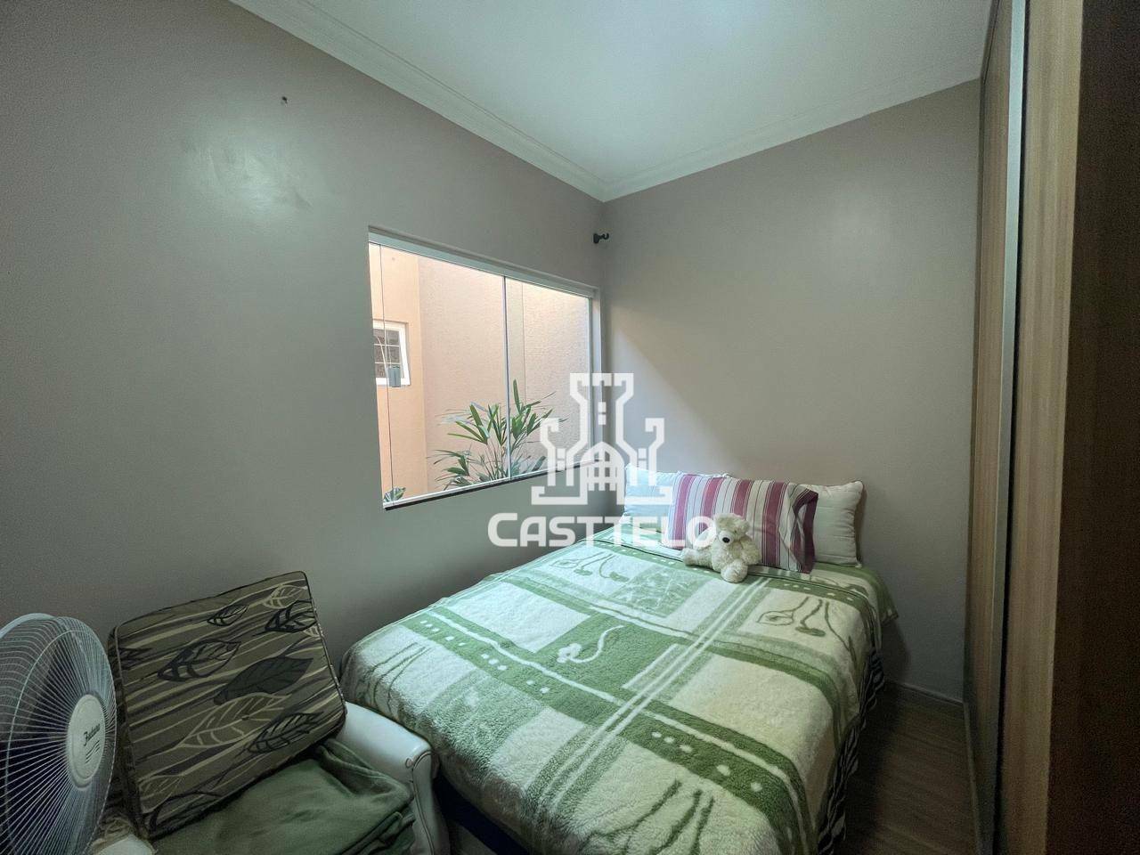 Casa à venda com 3 quartos, 100m² - Foto 15