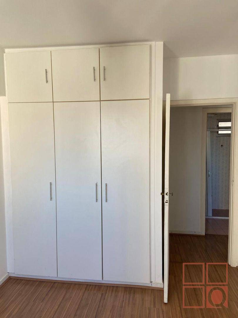 Apartamento à venda com 3 quartos, 101m² - Foto 8