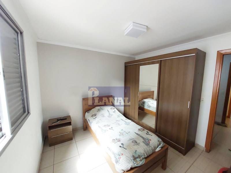 Apartamento à venda com 3 quartos, 93m² - Foto 6