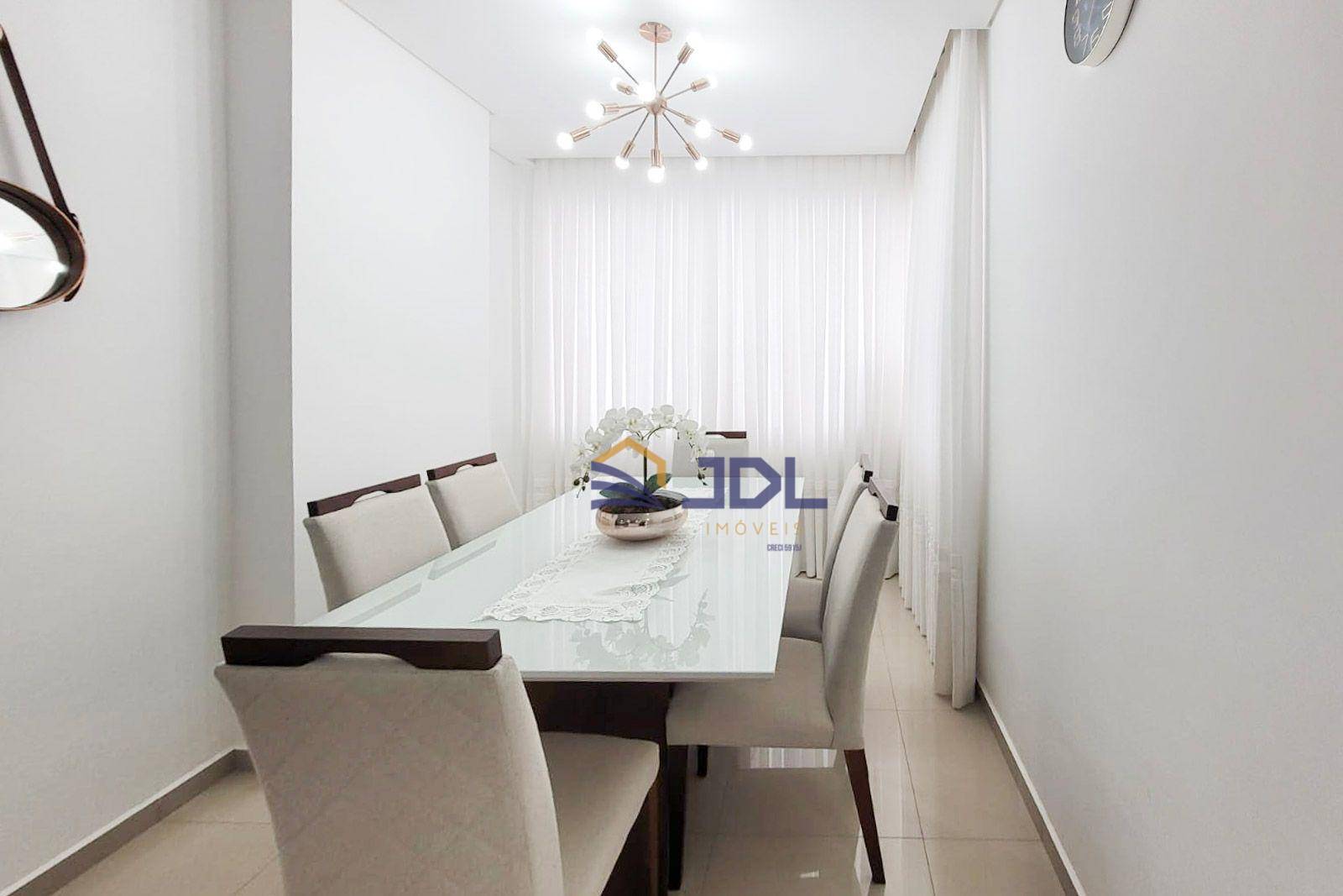 Apartamento à venda com 3 quartos, 274m² - Foto 4