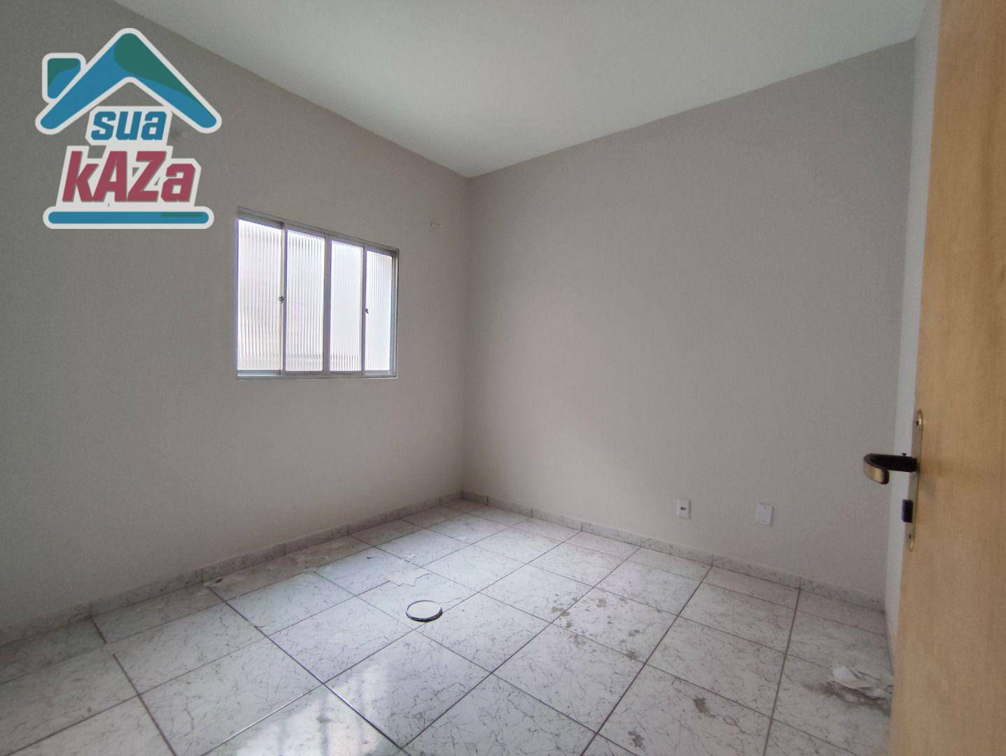 Casa para alugar com 3 quartos, 95m² - Foto 14