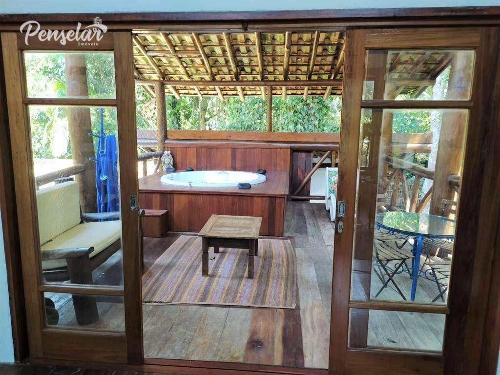 Casa de Condomínio à venda com 5 quartos, 240m² - Foto 10