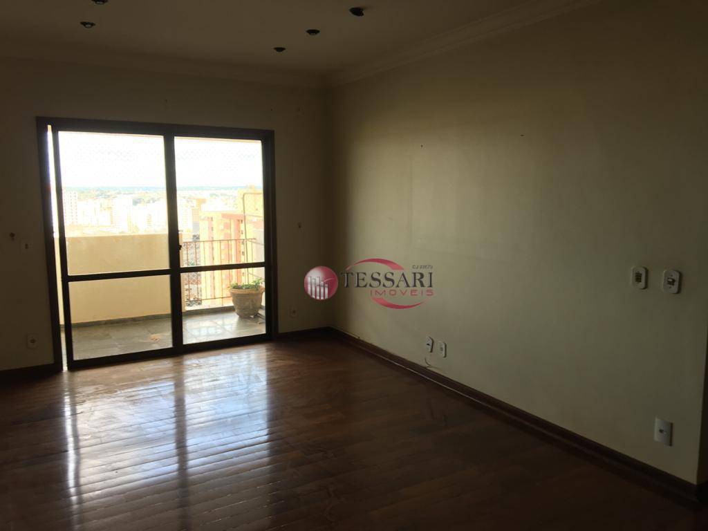 Apartamento à venda e aluguel com 3 quartos, 170m² - Foto 1