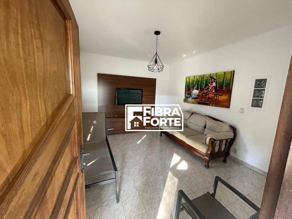 Casa à venda com 3 quartos, 274m² - Foto 3
