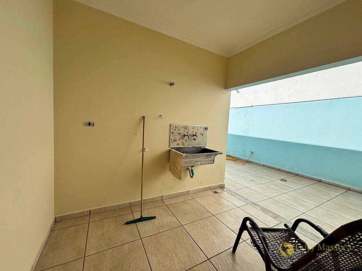 Casa de Condomínio para alugar com 3 quartos, 153m² - Foto 6