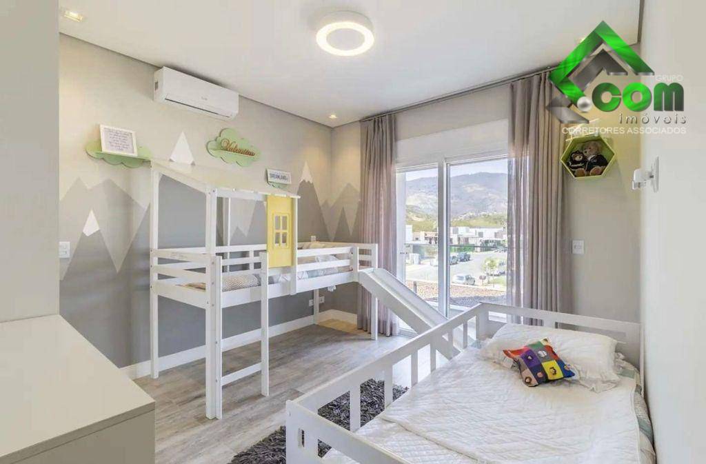 Casa de Condomínio à venda com 4 quartos, 320m² - Foto 23