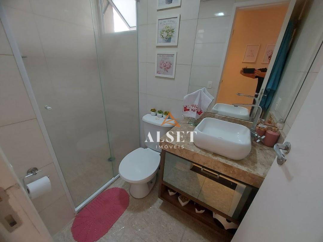 Apartamento à venda com 3 quartos, 63m² - Foto 18