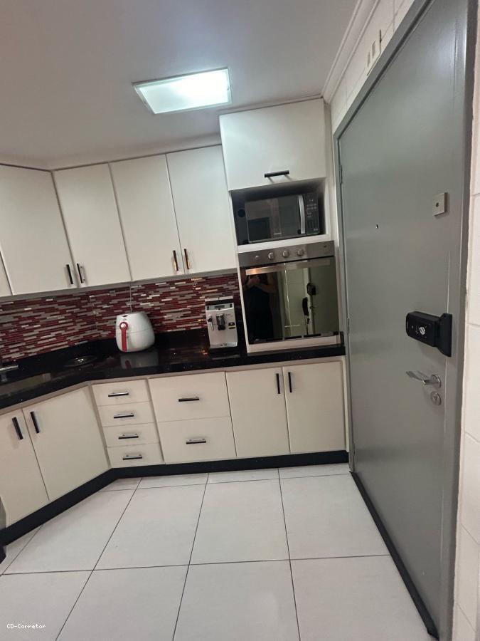 Apartamento à venda com 3 quartos, 167m² - Foto 8