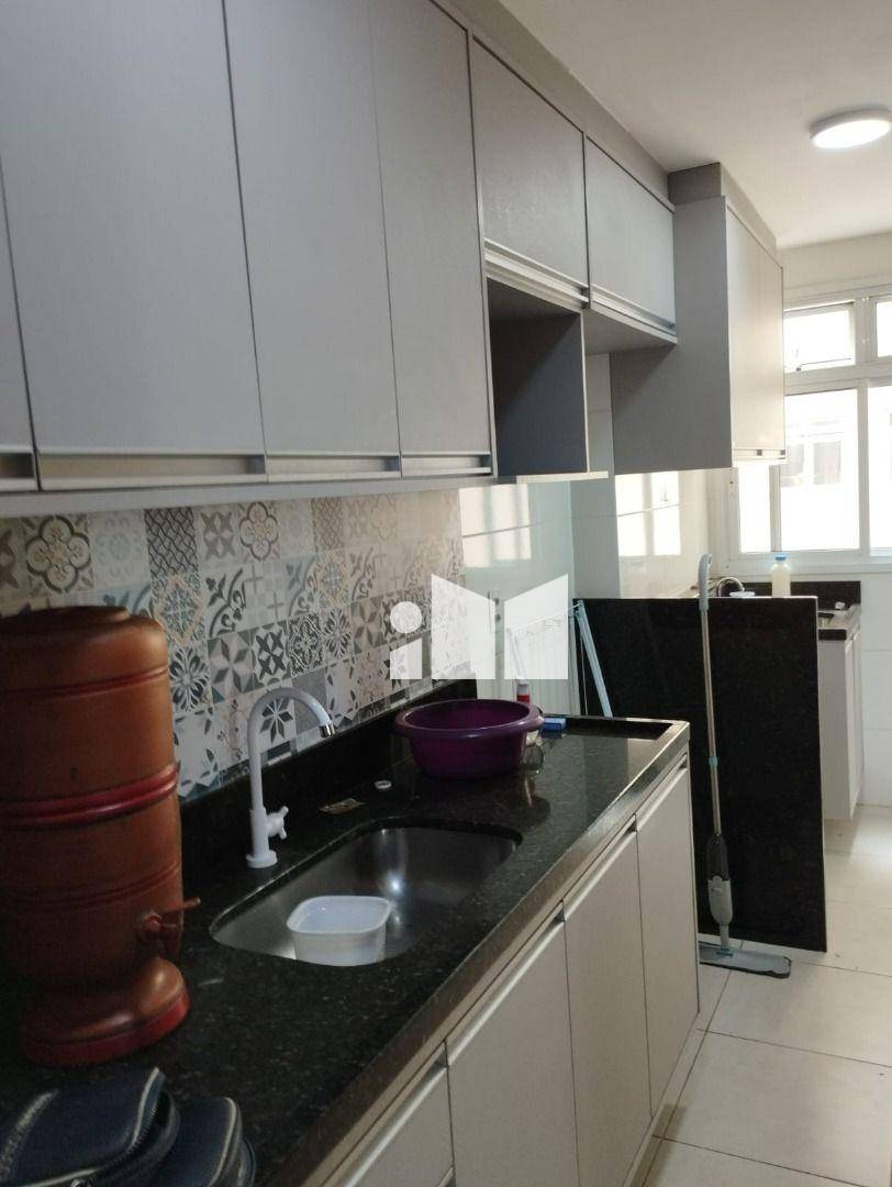 Apartamento à venda com 2 quartos, 65m² - Foto 17