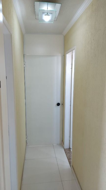 Apartamento à venda com 2 quartos, 50m² - Foto 11