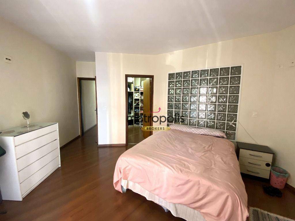 Sobrado à venda com 3 quartos, 420m² - Foto 34