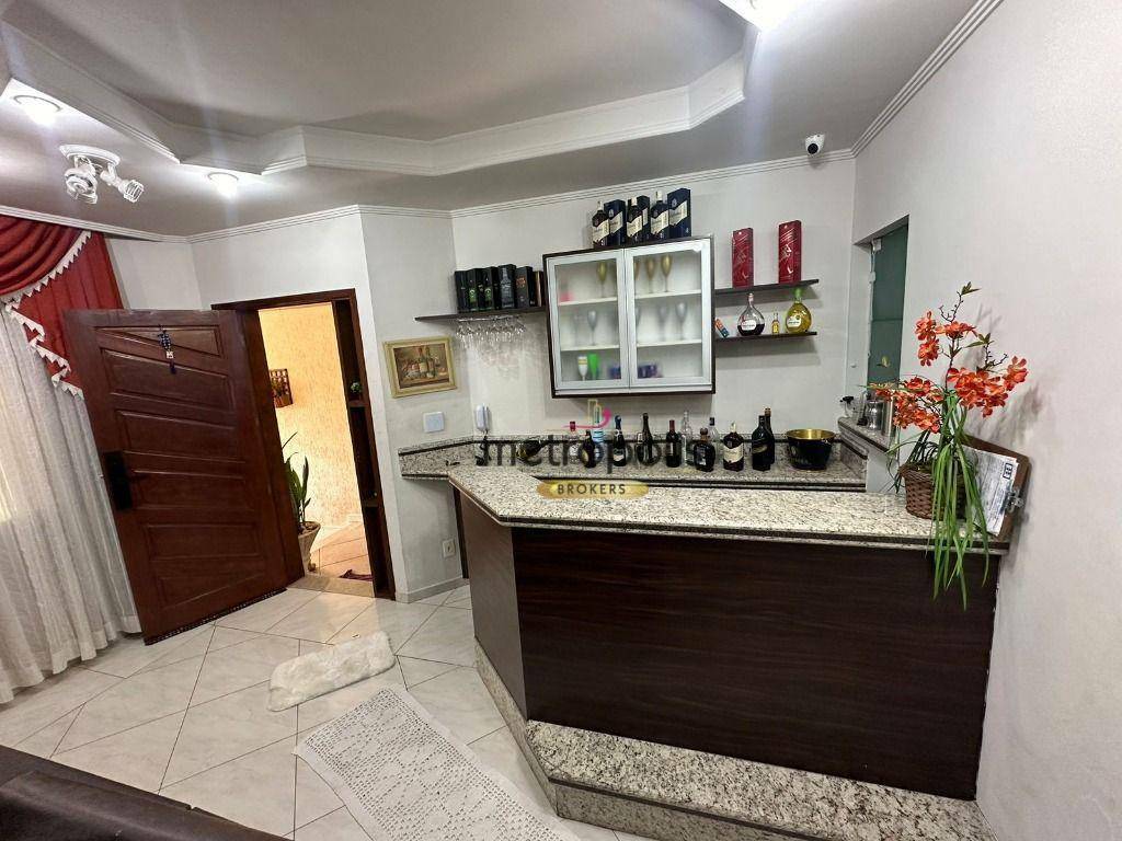 Sobrado à venda com 3 quartos, 220m² - Foto 18