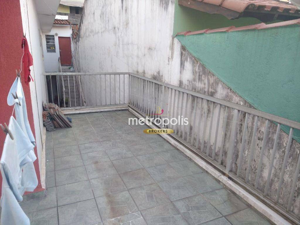 Sobrado à venda com 4 quartos, 180m² - Foto 4