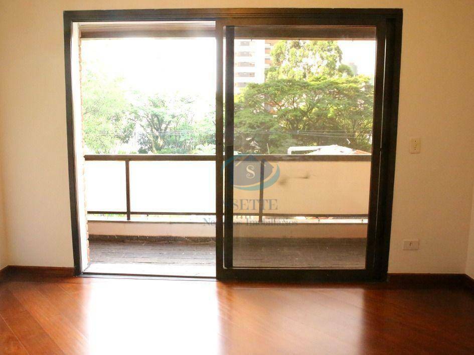 Apartamento à venda com 3 quartos, 110m² - Foto 2