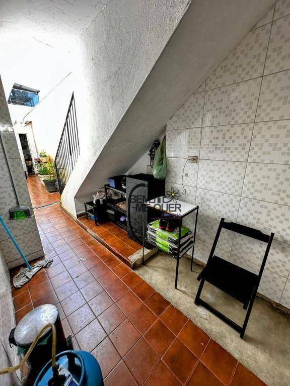 Casa à venda com 2 quartos, 120m² - Foto 8