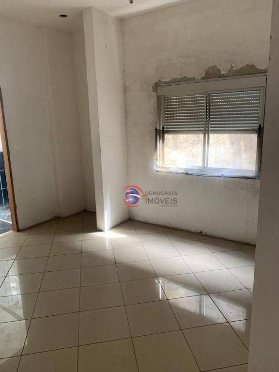 Sobrado à venda com 3 quartos, 330m² - Foto 3