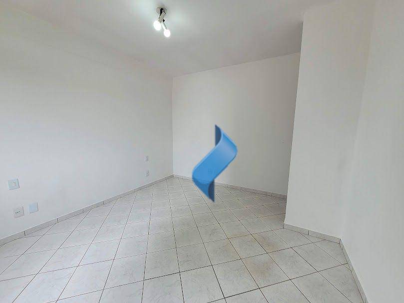 Apartamento para alugar com 1 quarto, 50m² - Foto 12