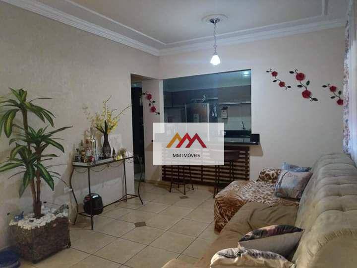 Casa à venda com 2 quartos, 140m² - Foto 1