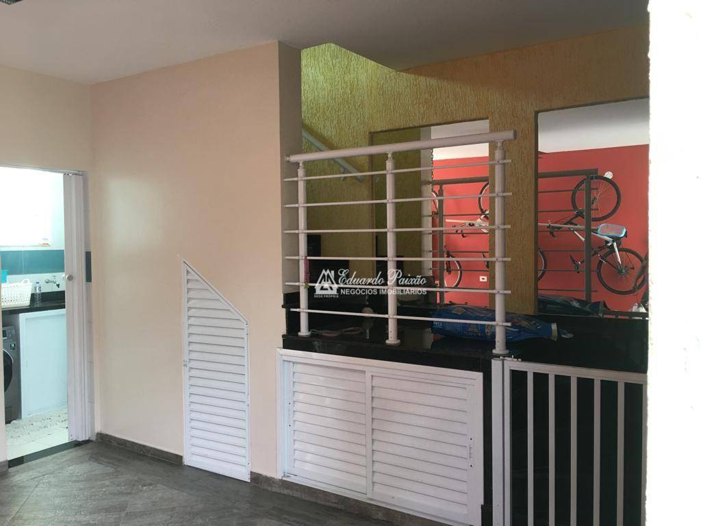 Casa à venda com 3 quartos, 223m² - Foto 32