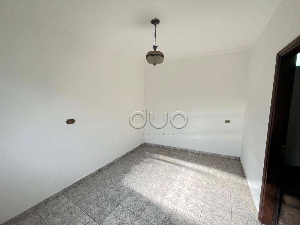 Casa à venda com 2 quartos, 209m² - Foto 18
