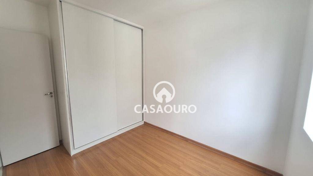 Apartamento à venda com 2 quartos, 68m² - Foto 6