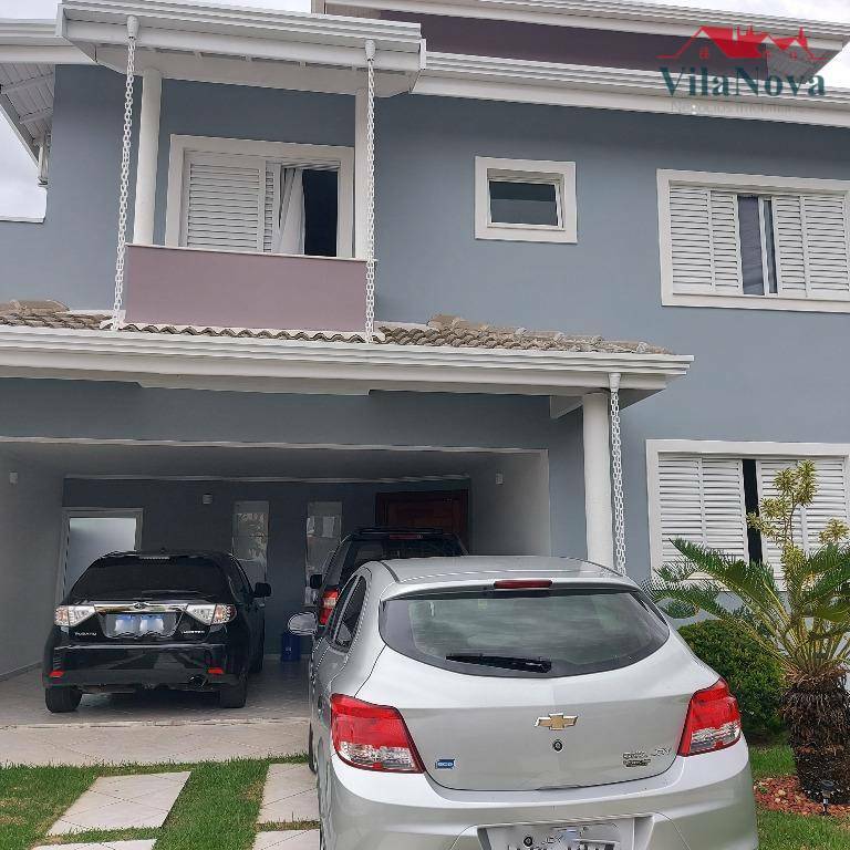 Casa de Condomínio à venda com 4 quartos, 305m² - Foto 2