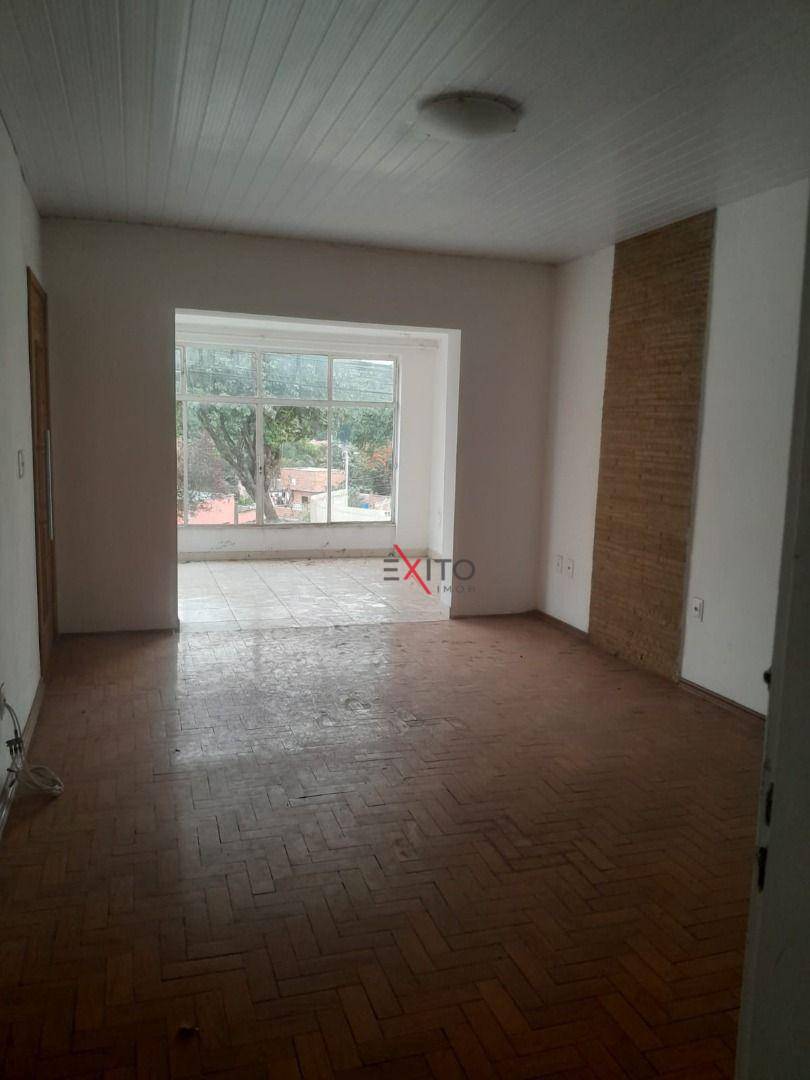 Casa à venda com 2 quartos, 319m² - Foto 7