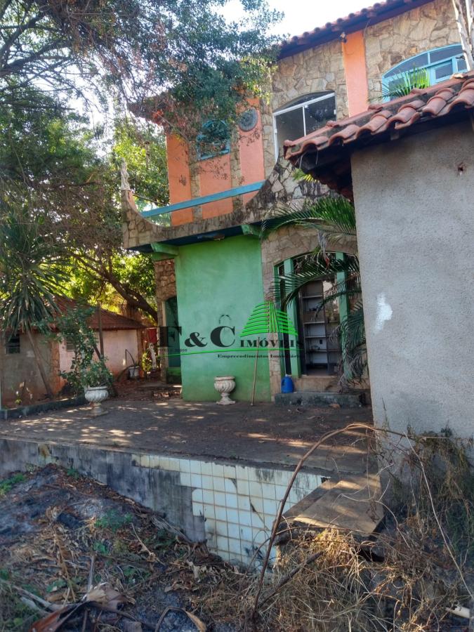 Sobrado à venda com 2 quartos, 401m² - Foto 4