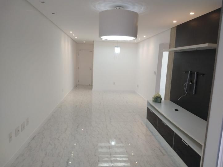 Apartamento para alugar com 3 quartos, 100m² - Foto 4