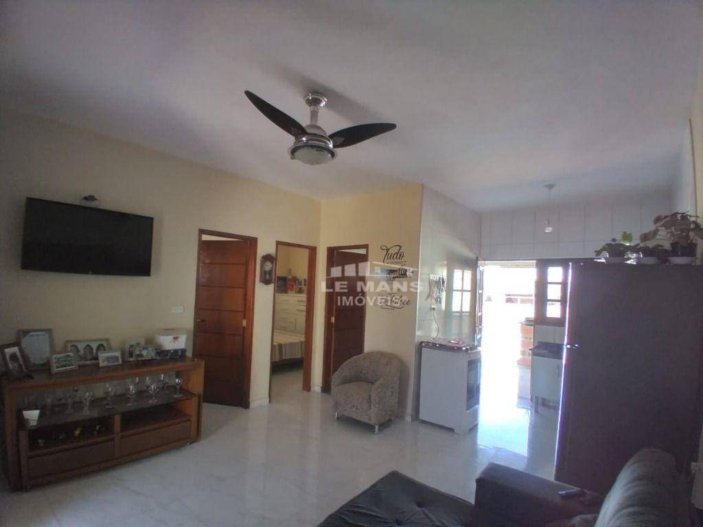 Chácara à venda com 2 quartos, 120m² - Foto 7