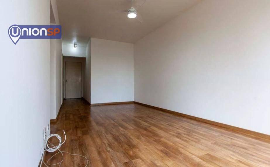 Apartamento à venda com 3 quartos, 90m² - Foto 2