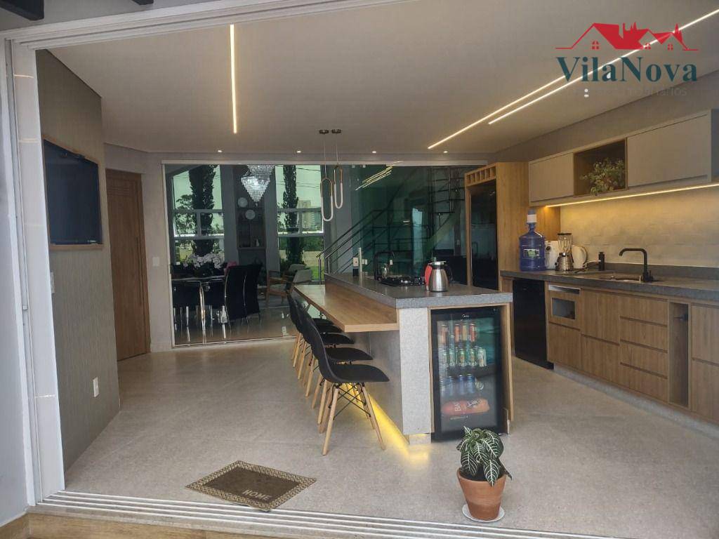 Casa de Condomínio à venda com 4 quartos, 305m² - Foto 11