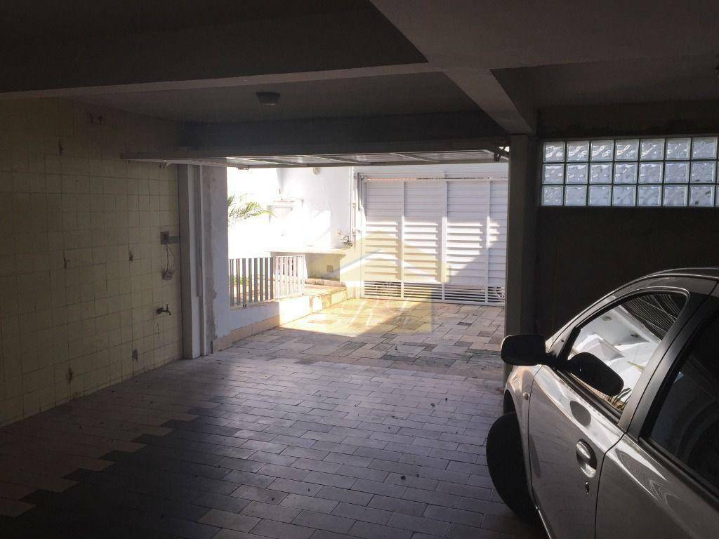 Sobrado à venda com 5 quartos, 375m² - Foto 42