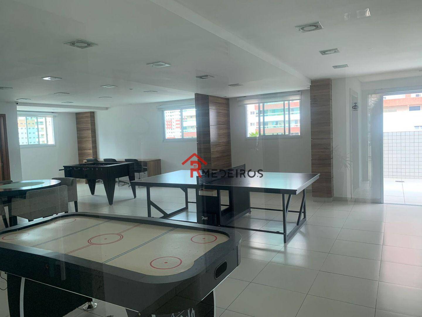 Apartamento à venda com 2 quartos, 79m² - Foto 22