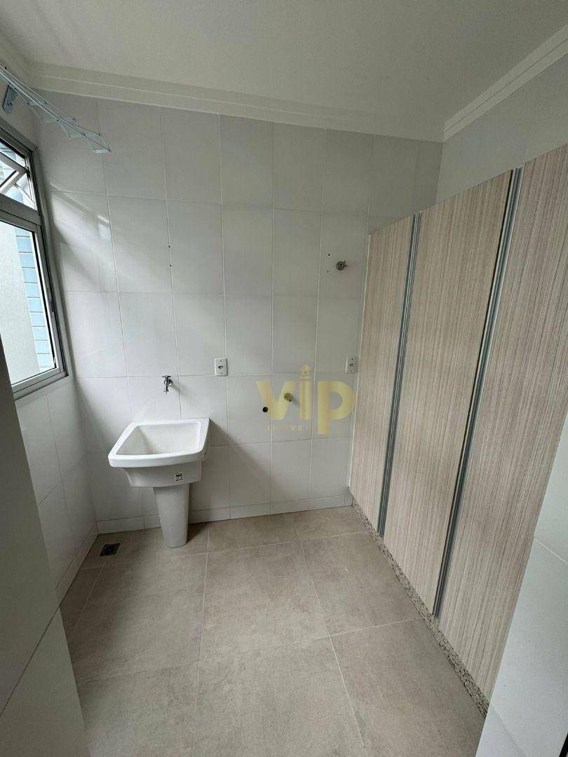 Apartamento à venda com 2 quartos, 75m² - Foto 14