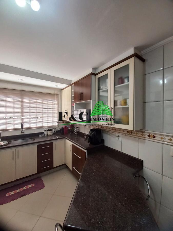 Sobrado à venda com 4 quartos, 250m² - Foto 15