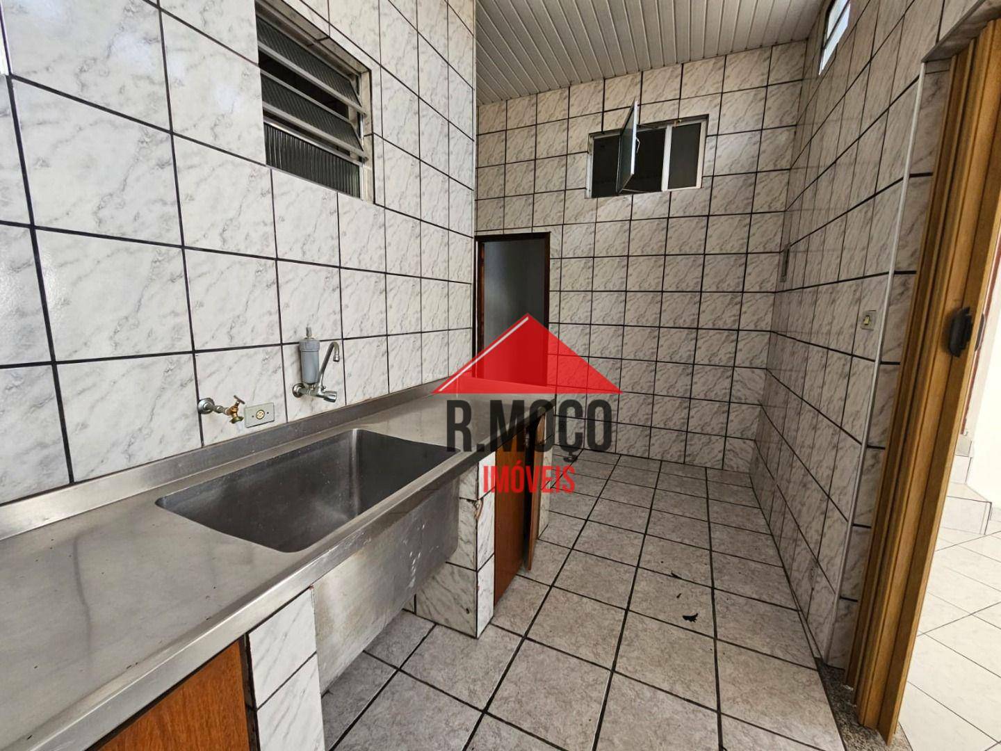 Casa à venda com 2 quartos, 235m² - Foto 33