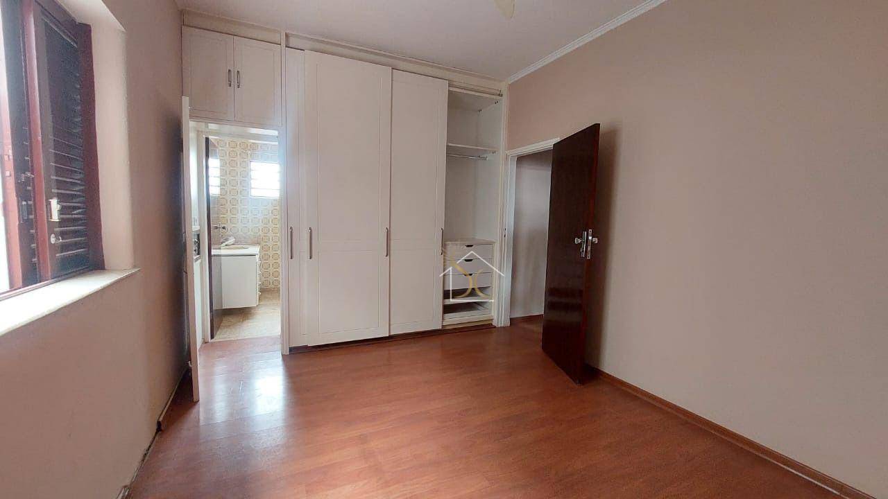 Casa para alugar com 3 quartos, 180m² - Foto 6