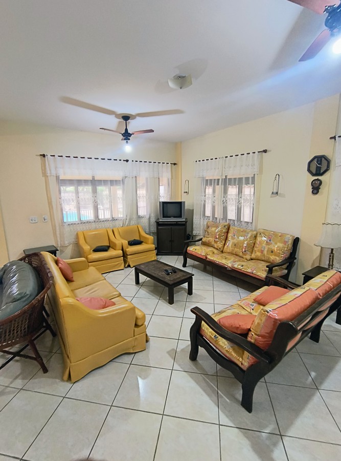 Casa à venda com 6 quartos, 950m² - Foto 5