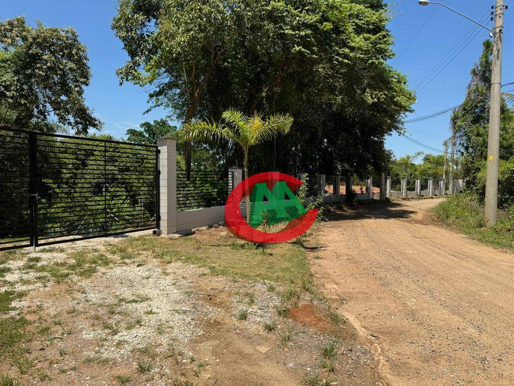 Chácara à venda com 3 quartos, 600m² - Foto 2