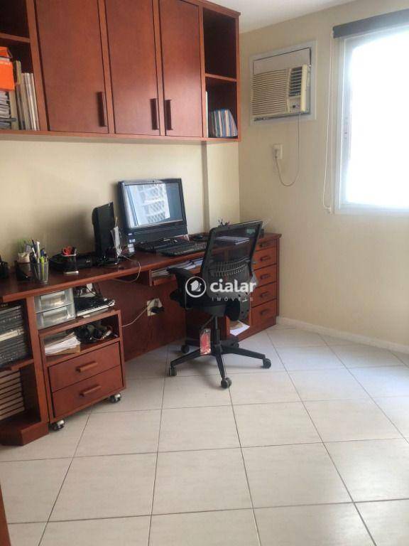 Apartamento à venda com 2 quartos, 62m² - Foto 22