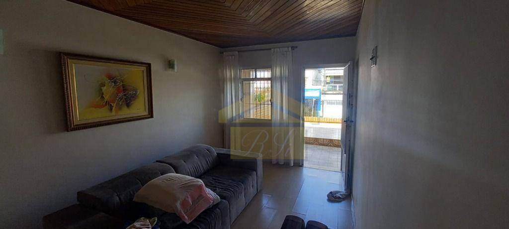 Casa à venda com 2 quartos, 121m² - Foto 2