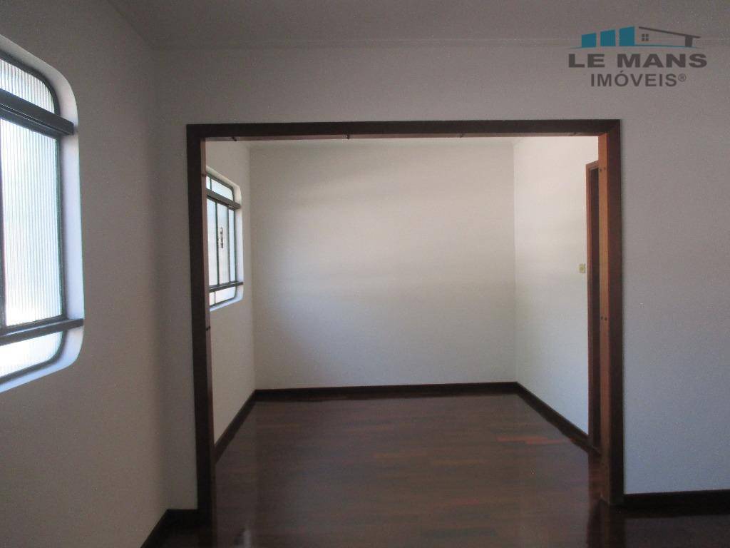 Casa para alugar com 3 quartos, 122m² - Foto 6