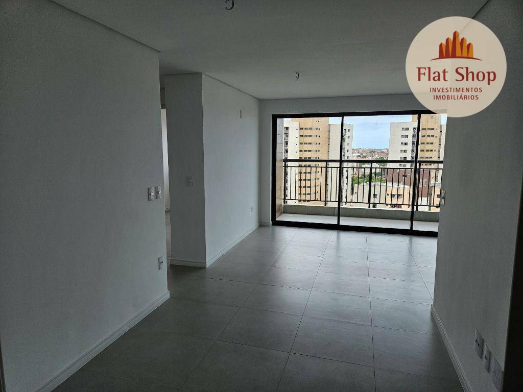 Apartamento à venda com 3 quartos, 72m² - Foto 10