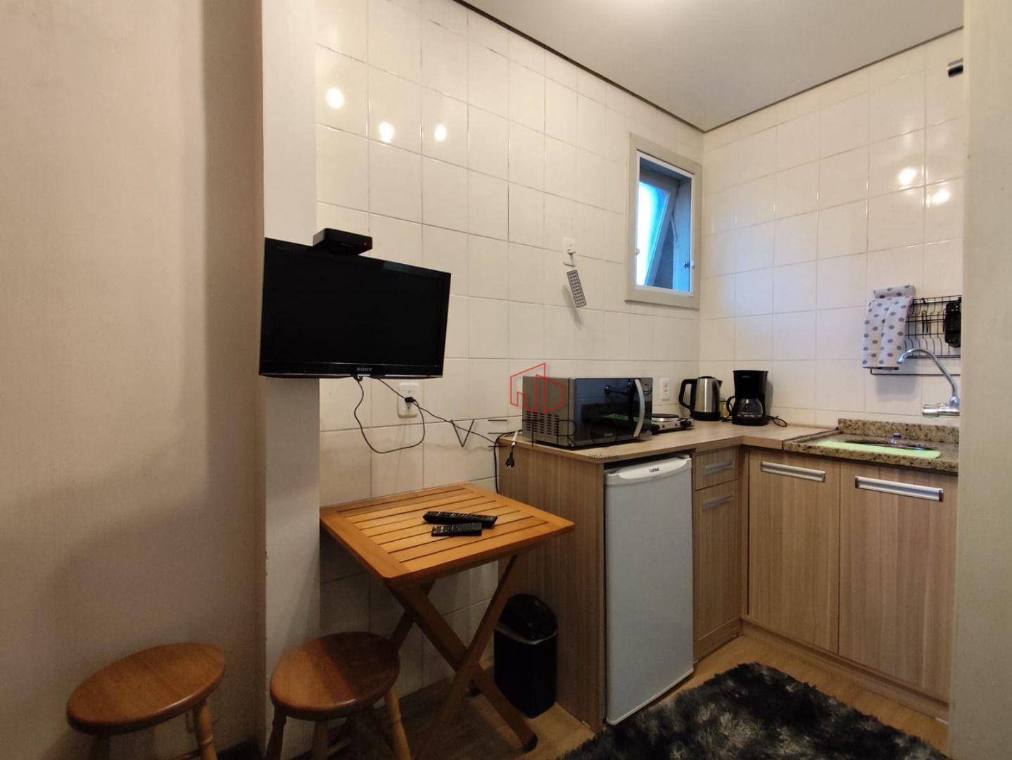 Apartamento à venda com 1 quarto, 27m² - Foto 4