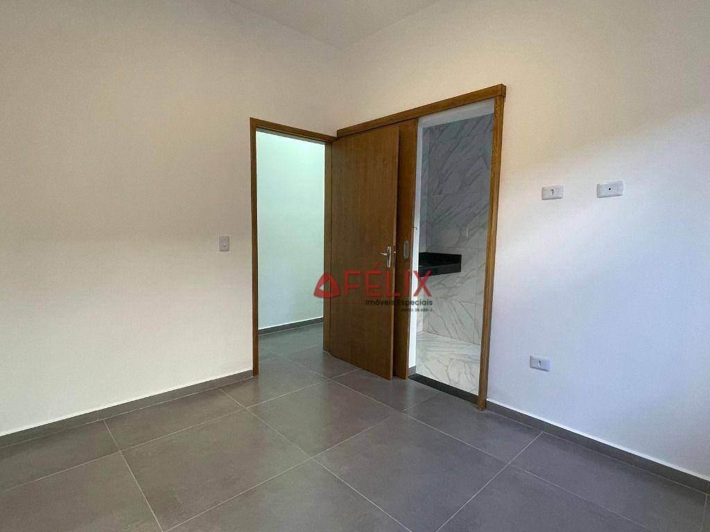 Casa à venda com 3 quartos, 95m² - Foto 15