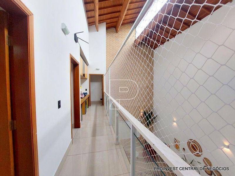 Casa de Condomínio à venda com 4 quartos, 660m² - Foto 47