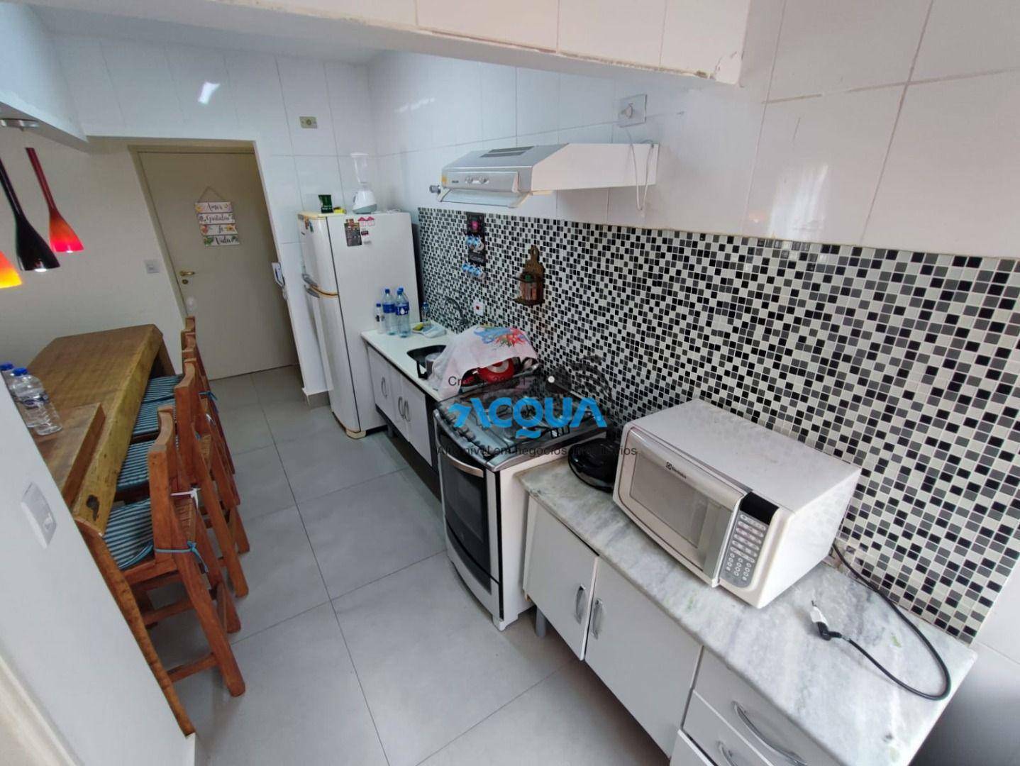 Apartamento à venda com 3 quartos, 118m² - Foto 4