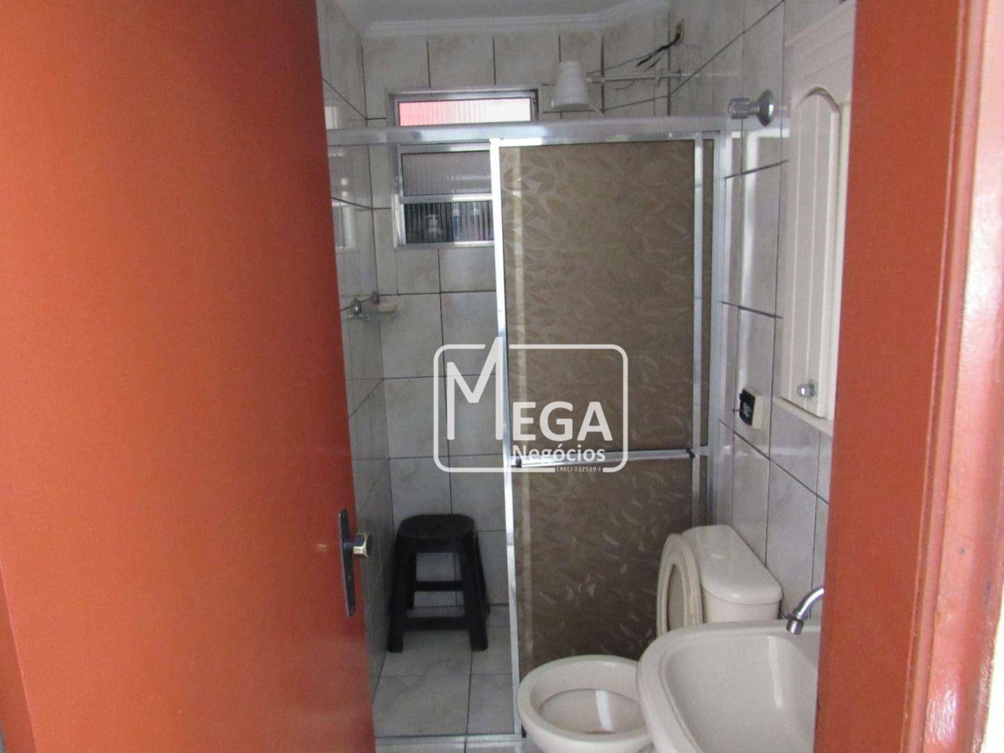 Casa à venda com 4 quartos, 250m² - Foto 15