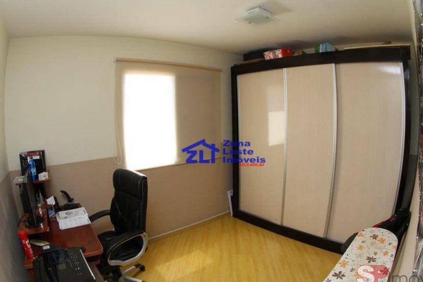 Apartamento à venda com 2 quartos, 70m² - Foto 3